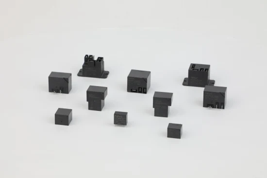 Relé PCB miniatura NNC67E-Z (T90) 30A 40A 4/5 pines